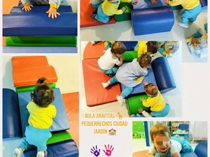 PSICOMOTRICIDAD GRUESA CON COLCHONETAS