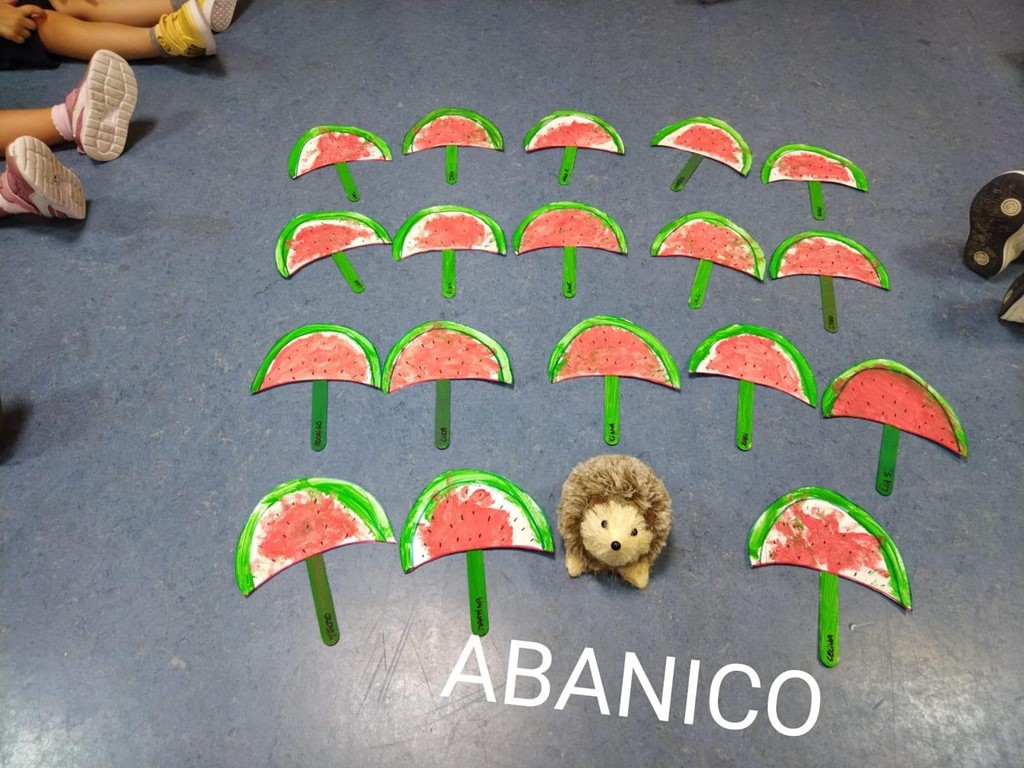 SANDIA ABANICO